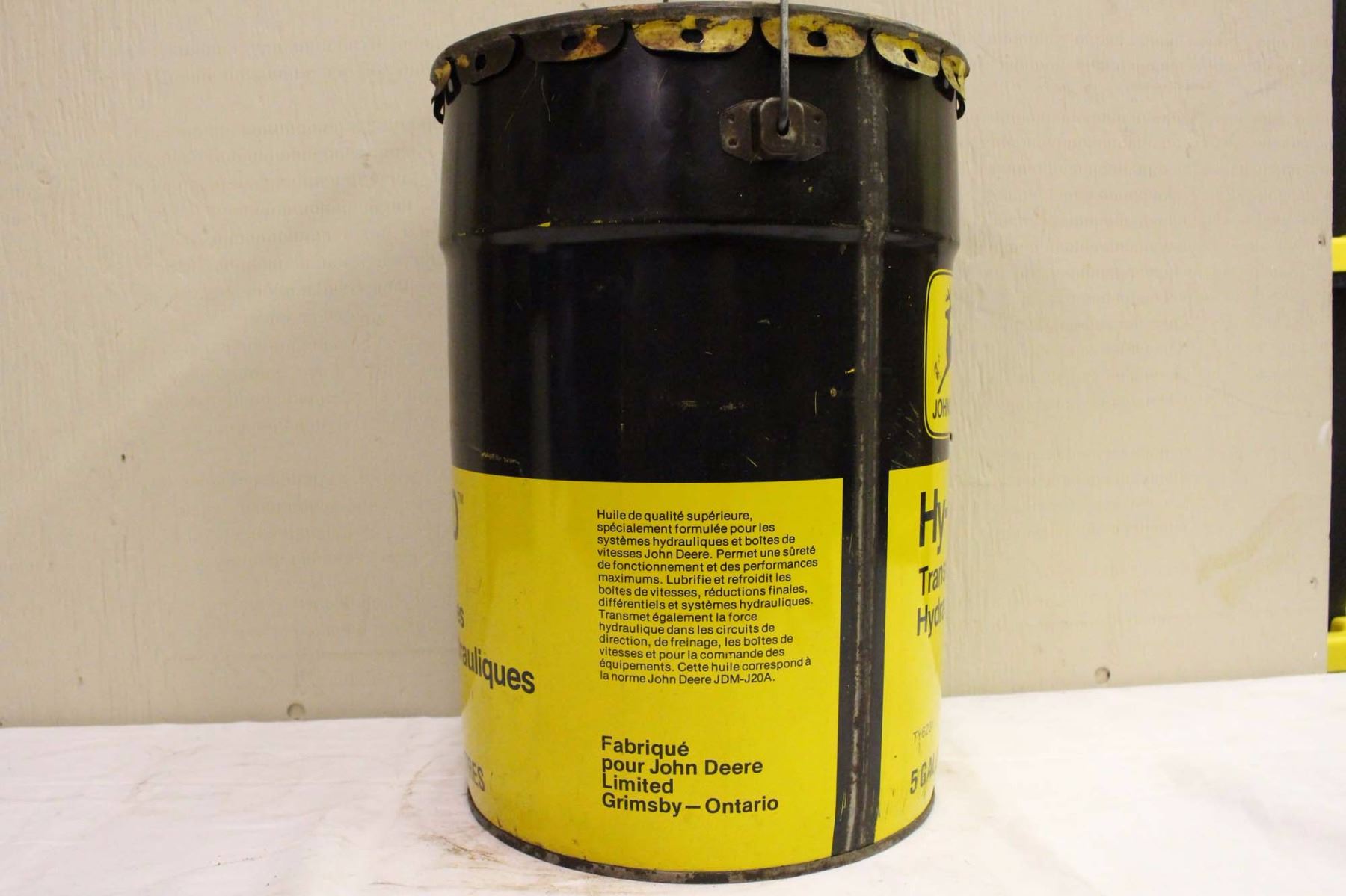 John Deere HyGard Transmission&Hydraulic Oil Pail (5 Gallons)(Emptied)