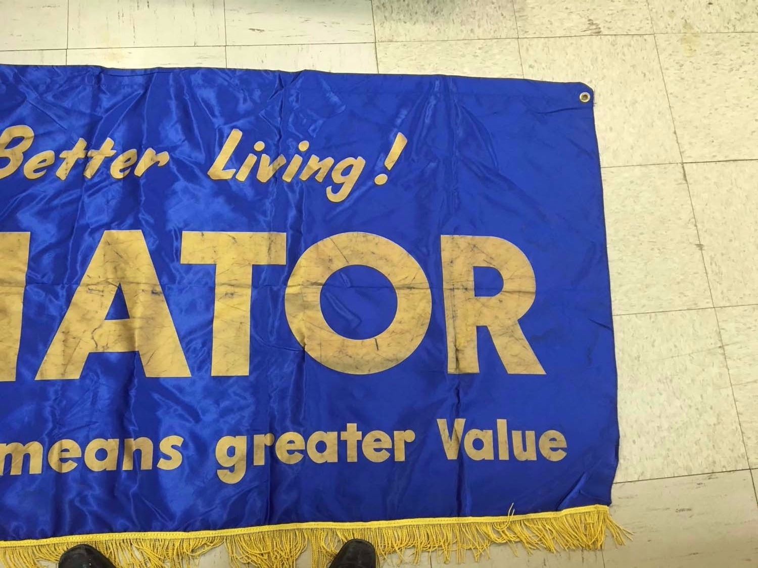 Vintage 96” x 34” Kelvinator Appliance Banner Bodnarus Auctioneering