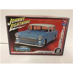 JONNY LIGHTING MODEL WITH DIE CAST CAR NEW