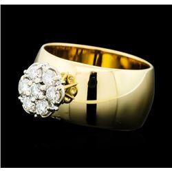 0.50 ctw Diamond Cluster Ring - 14KT Yellow Gold