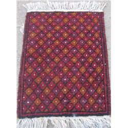 Charming fine meshg-abad design rug