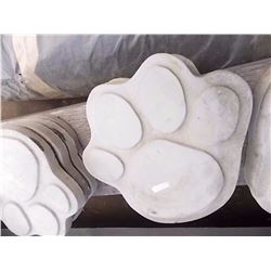 CONCRETE - STEPPING STONE - PAW - LARGE