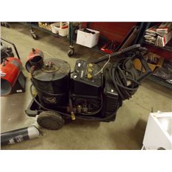 KARCHER PRESSURE WASHER STEAM CLEANER - MODEL HDS 550C - WITH WAND