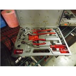 TOOL SET