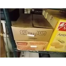 BOX OF HOT CHILI SAUCE & VINEGAR - 2 TTL