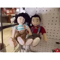 COLLECTOR CLOTH DOLLS - 2 TTL