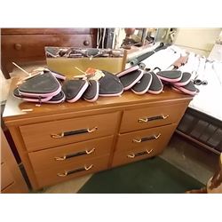 RETRO DRESSER - 6 DRAWER WITH MIRROR