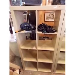 BOOK STAND CUBICAL - 5'