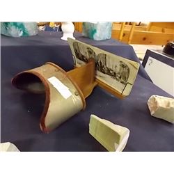 VINTAGE WOOD VIEWER & CARDS