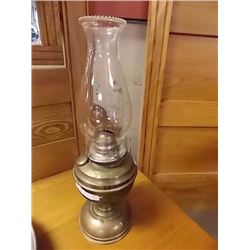 VINTAGE OIL LAMP