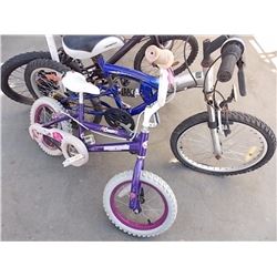 CHILD'S BIKE