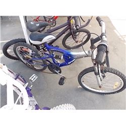 BIKE - CHILD'S SPORTEX 5 SPEED BIKE - BLUE/SILVER