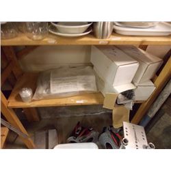 SHELF NEW TRACK LITES - 4 TTL & BAG OF HARDWARE