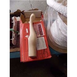 NEW QUEEN ANN LEGS - 4 TTL