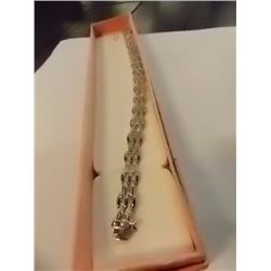 BRACELET - LADIES TENNIS BRACELET - RETAIL ESTIMATE $325