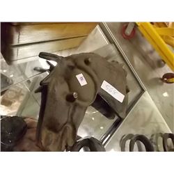 CAST IRON HORSE FIG