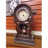Image 1 : VINTAGE STYLE ORNATE MANTEL CHIME CLOCK