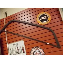 VINTAGE METAL TREE SAW