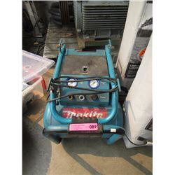 Makita Portable Air Compressor