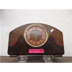Vintage Mantle Clock