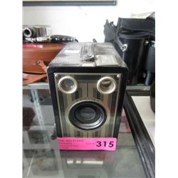 Vintage Brownie Junior Six-16 Box Camera