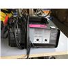Image 1 : Intelligent Battery Charger