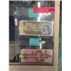 Image 1 : 10 Old Issue Canadian $1 and $2 Bills