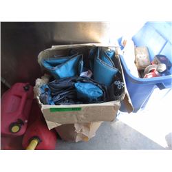 Dome Tent & 2 Camp Cots