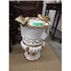 Image 1 : New Ceramic Planter with 24 KT Gold Paint