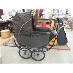 1920s Whitney Coach Children's Pram