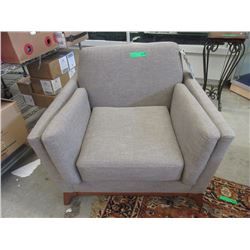 New Synergy Fabric Accent Chair