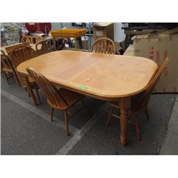 Oak Dining Table with 4 Chairs & a Leaf