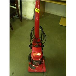 RED DIRT DEVIL VAC