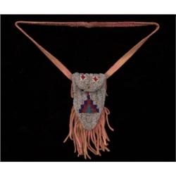 Rosebud Sioux Beaded Medicine Pouch 5