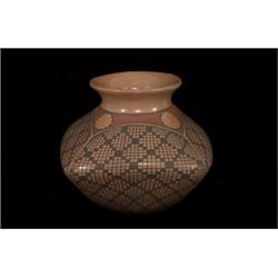 Fine Line Mata Ortiz Pottery by Laura