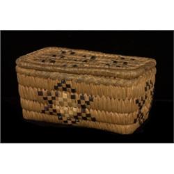 Mt. Currie Miniature Lidded Basket wi