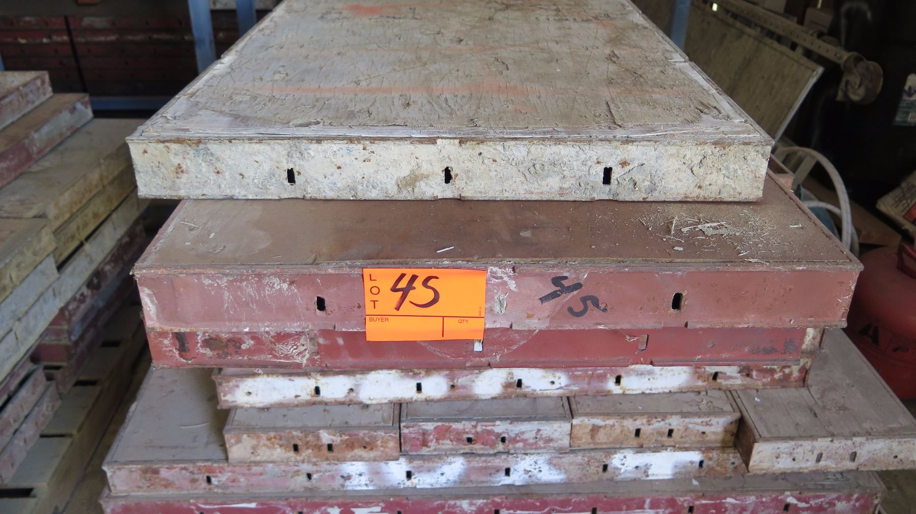 Pallet of Symons Concrete Wall Forms - Steel Ply Panels