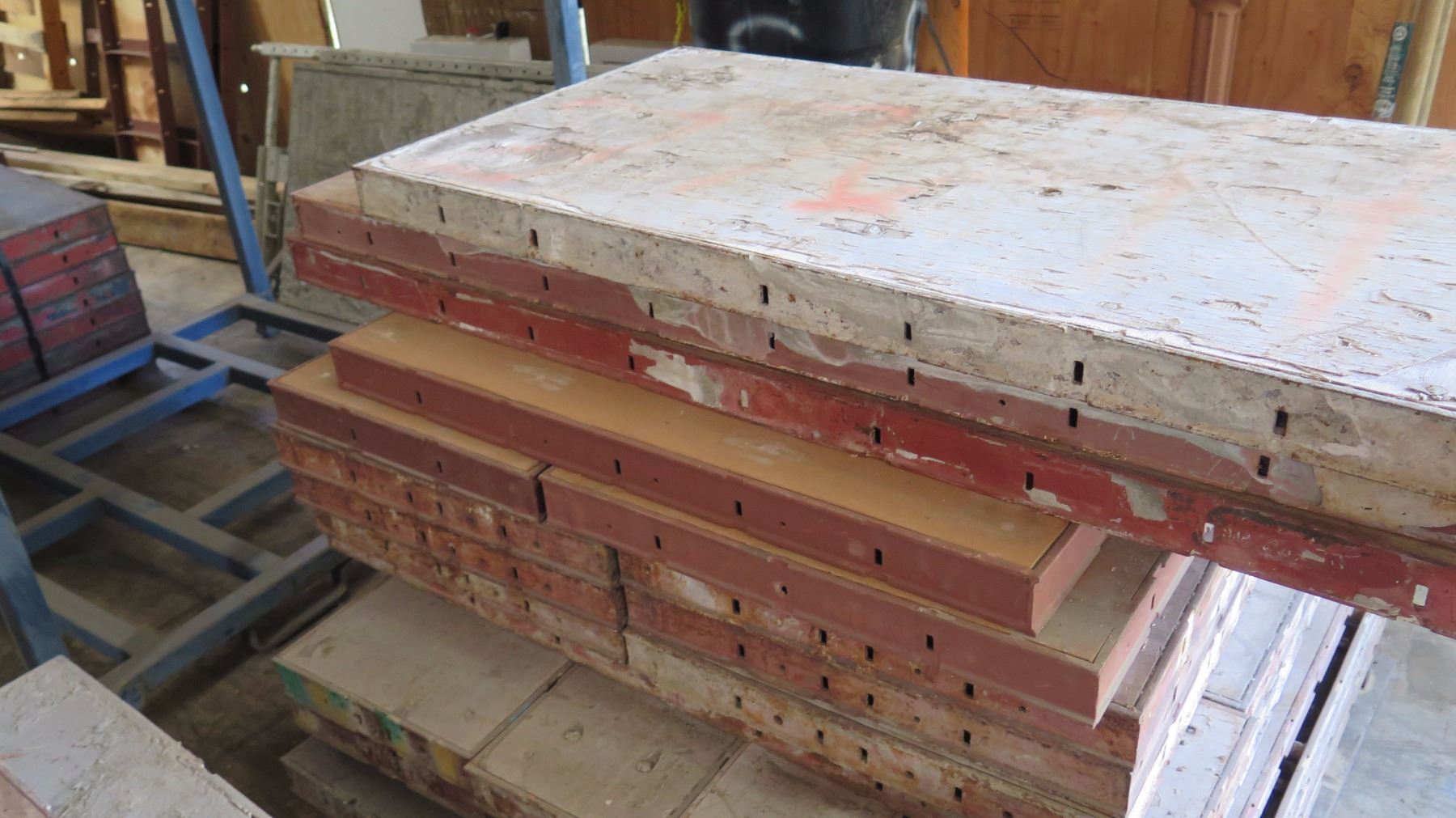 Pallet of Symons Concrete Wall Forms - Steel Ply Panels