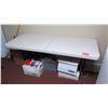 Image 1 : Plastic Folding Table