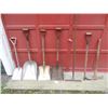 Image 1 : MXED LOT GARDEN TOOLS *NO SHIPPING*