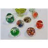 Image 2 : LOT OF ART GLASS PAPER WEIGHTS