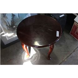 MAHOGANY QUEEN ANNE ENDTABLE