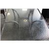 Image 2 : GLASSTOP PATIO TABLE