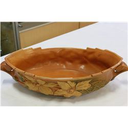 LARGE ROSEVILLE DISH