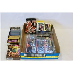 TRAY OF ASSORTED COLLECTIBLE CARDS