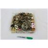 Image 1 : TRAY OF JEWELLRY