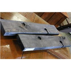 TWO ESPRESSO BATH TUB CADDIES