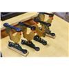 Image 2 : DECORATIVE HURRICANE CANDLE HOLDER AND FOUR CHICEKN BRACKETS