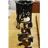Image 3 : DECORATIVE HURRICANE CANDLE HOLDER AND FOUR CHICEKN BRACKETS