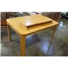 Image 1 : PINE DINING TABLE WITH LEAF